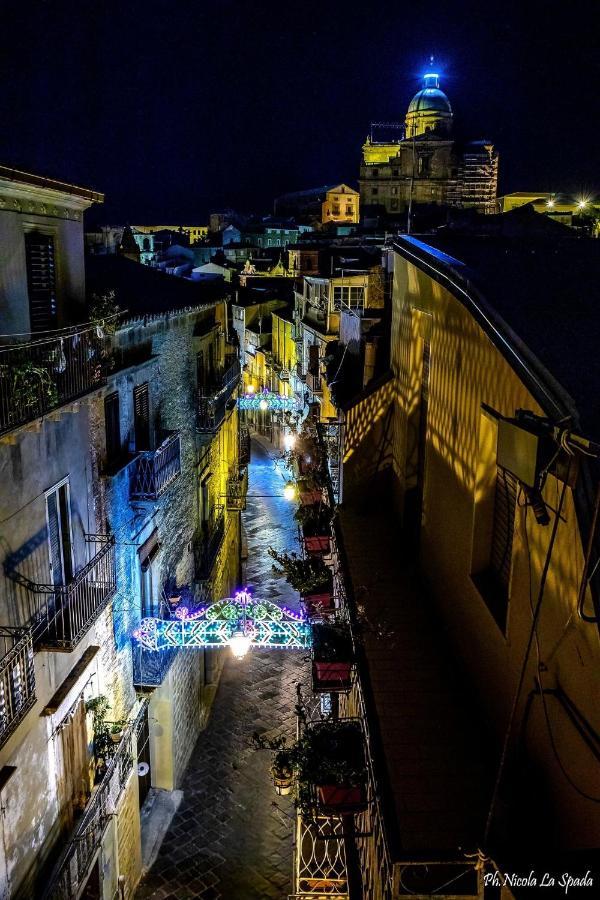 بياتْسا أرمارِنا B&B Borgo Antico المظهر الخارجي الصورة