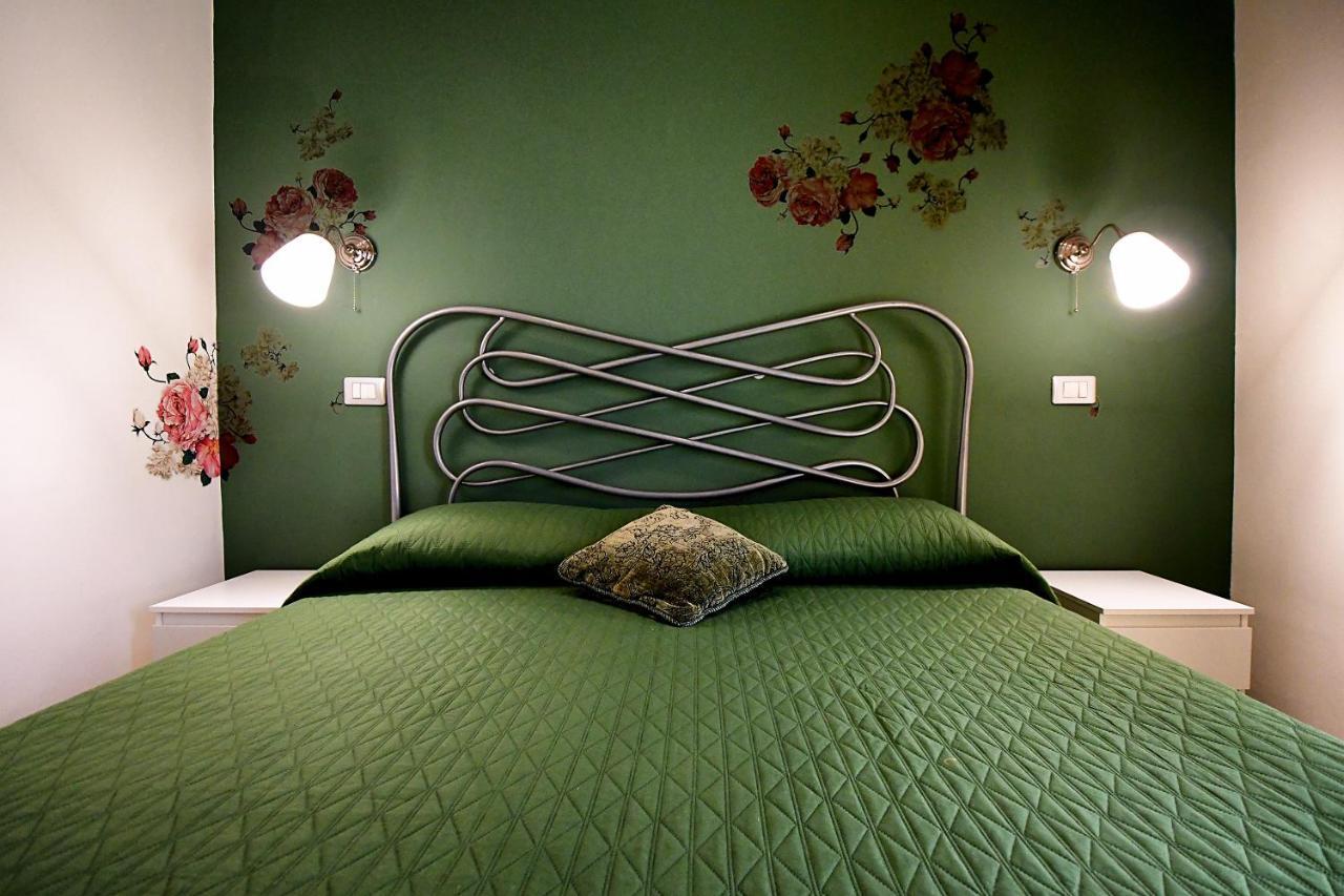 بياتْسا أرمارِنا B&B Borgo Antico المظهر الخارجي الصورة